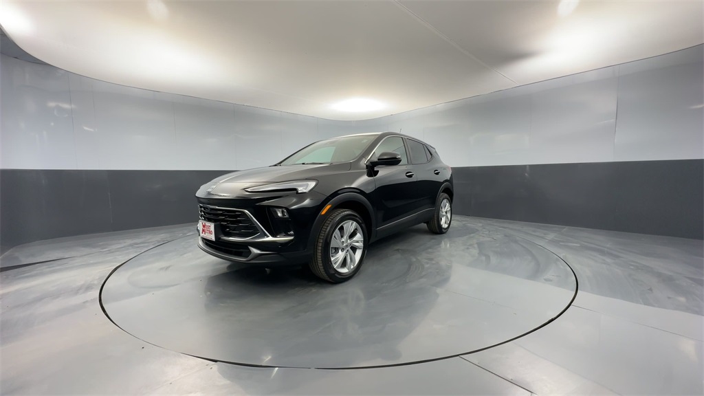 Vehicle image 9 of 25