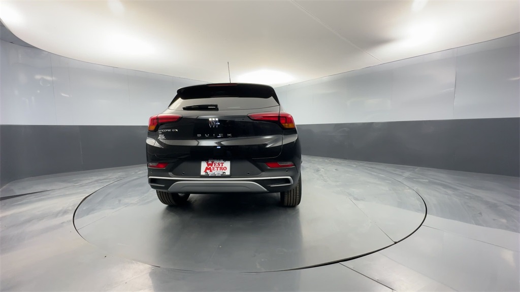 Vehicle image 5 of 25