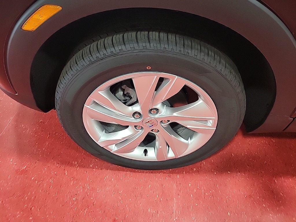 Vehicle image 10 of 27