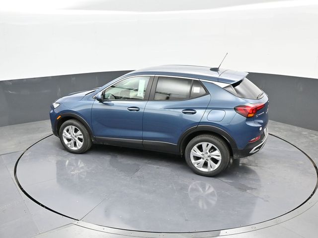 Vehicle image 27 of 44