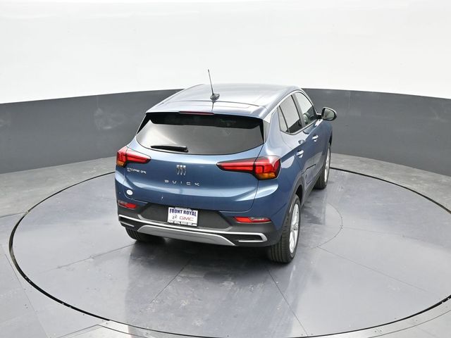 Vehicle image 17 of 44