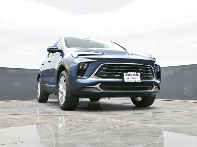 Vehicle image 10 of 44