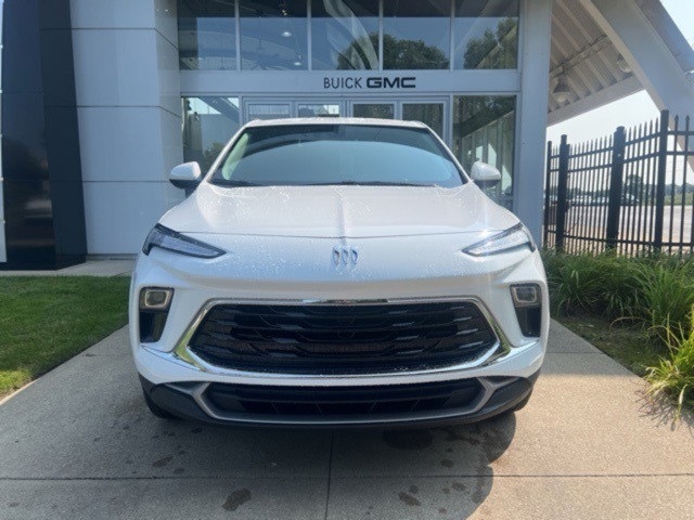Vehicle image 3 of 21