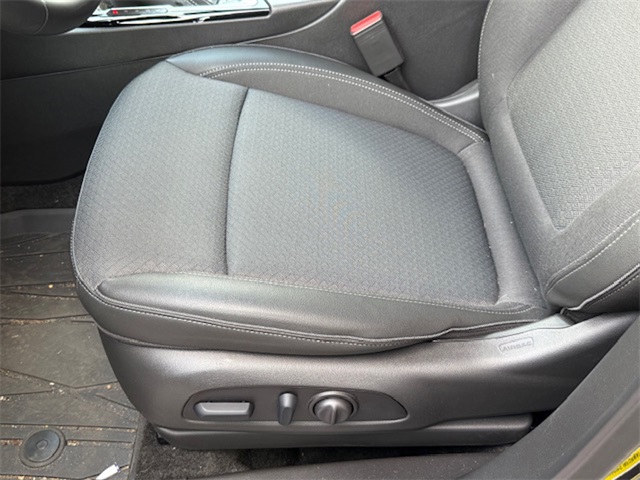 Vehicle image 29 of 37