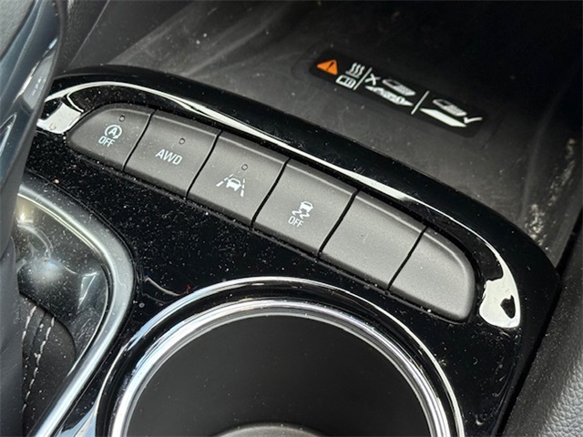 Vehicle image 31 of 37