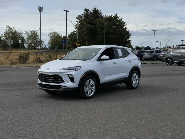 2025 Buick Encore GX Preferred Image 1 of 41