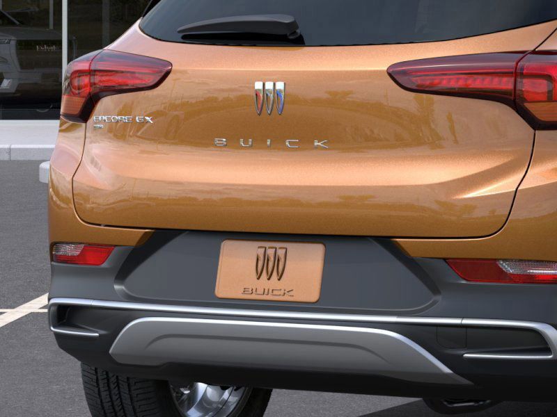 Vehicle image 24 of 25