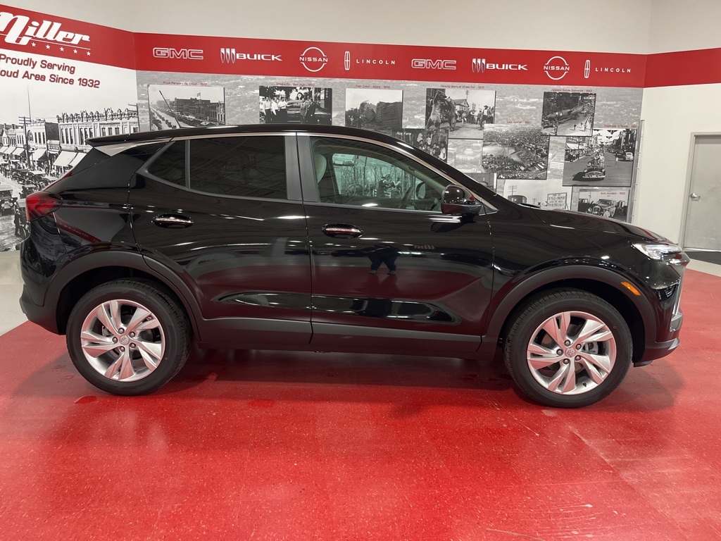 Vehicle image 7 of 31