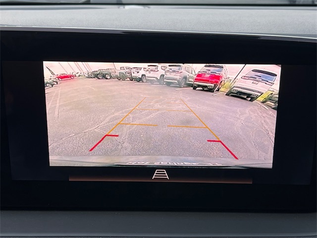 Vehicle image 23 of 35