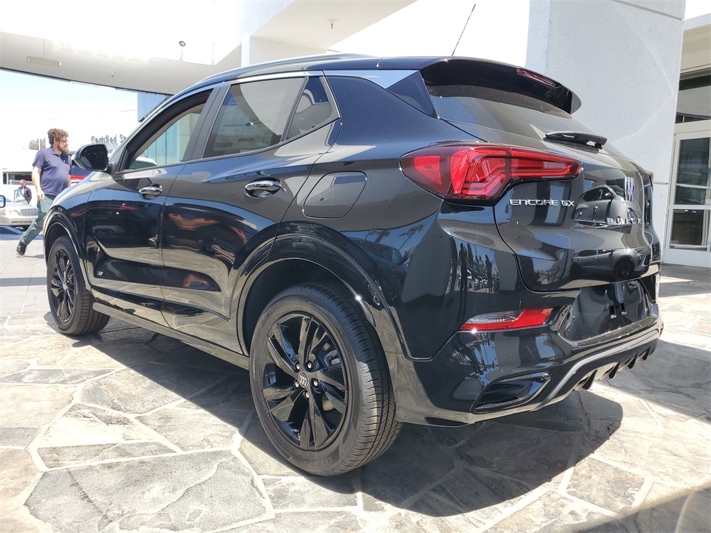 Vehicle image 3 of 16