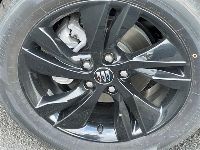 Vehicle image 11 of 35