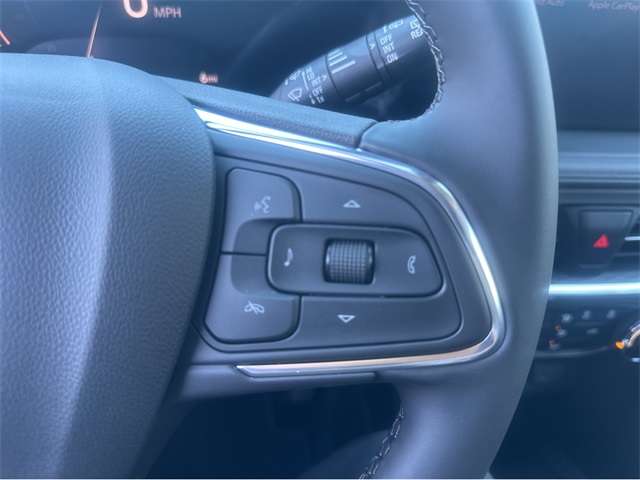 Vehicle image 21 of 35
