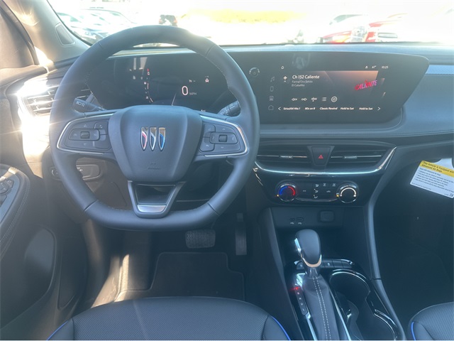 Vehicle image 18 of 35
