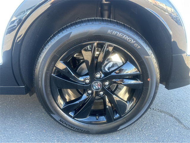 Vehicle image 13 of 35