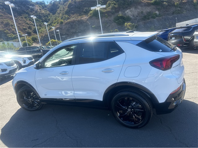Vehicle image 3 of 35