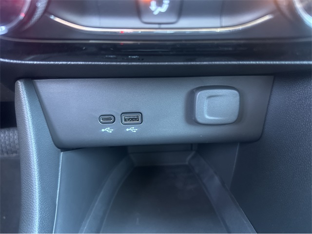 Vehicle image 5 of 35