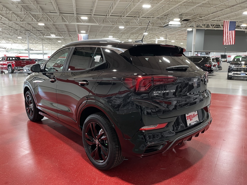 Vehicle image 7 of 34