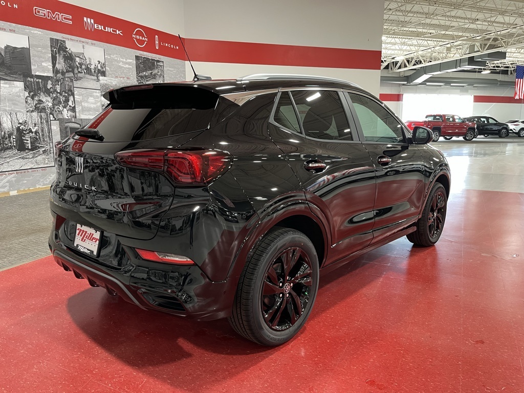Vehicle image 3 of 34