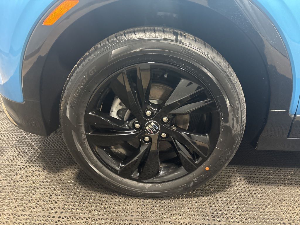 Vehicle image 14 of 46