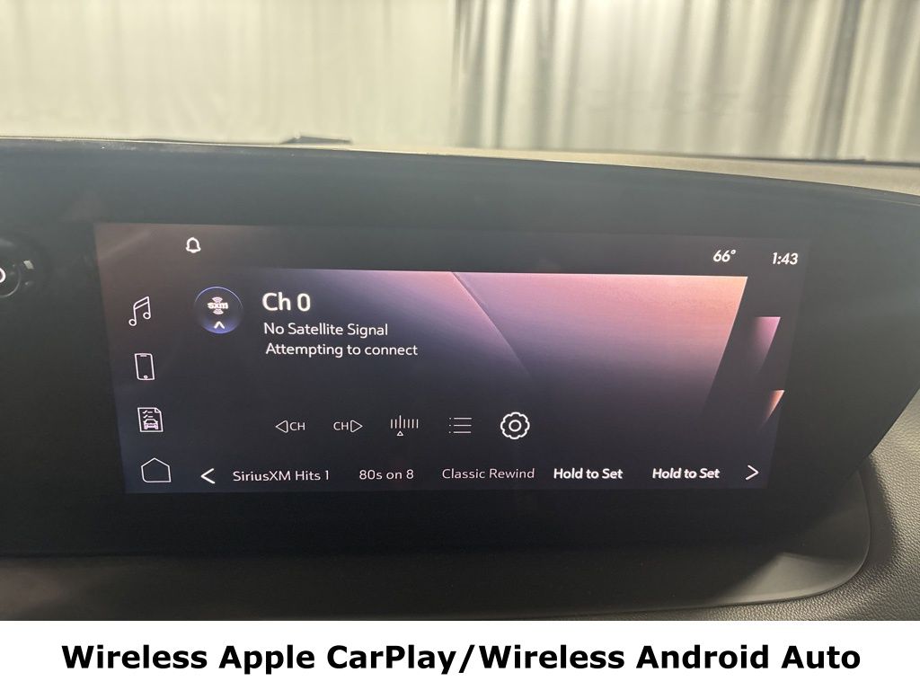 Vehicle image 18 of 46