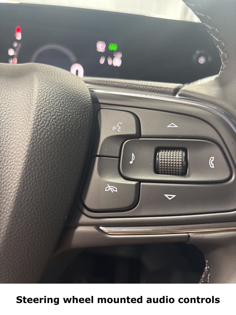 Vehicle image 22 of 46