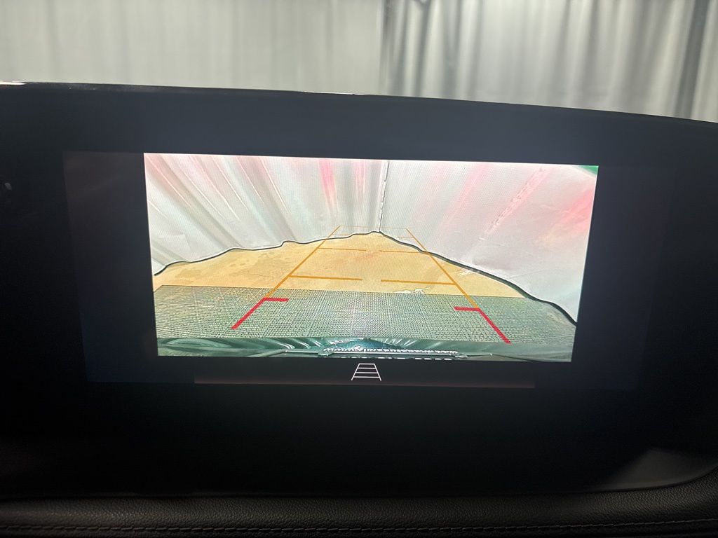 Vehicle image 23 of 46