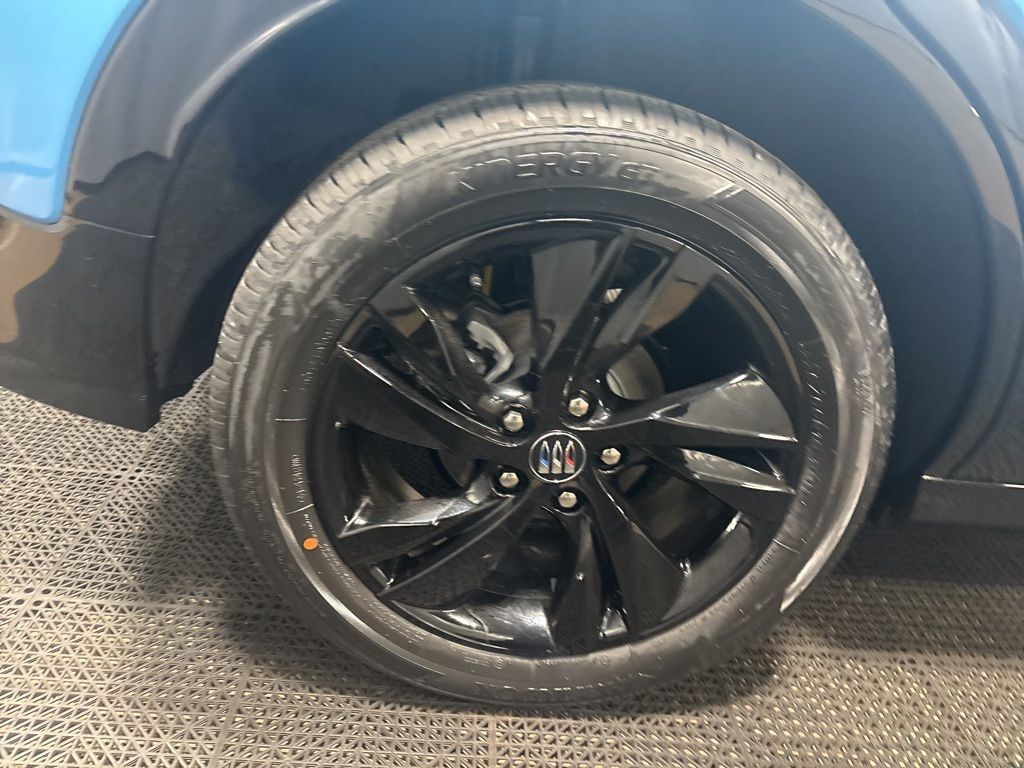Vehicle image 12 of 46