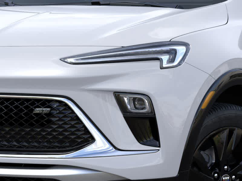 Vehicle image 10 of 24