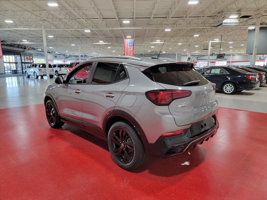 Vehicle image 7 of 26