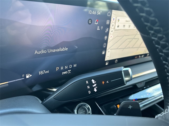 Vehicle image 32 of 47