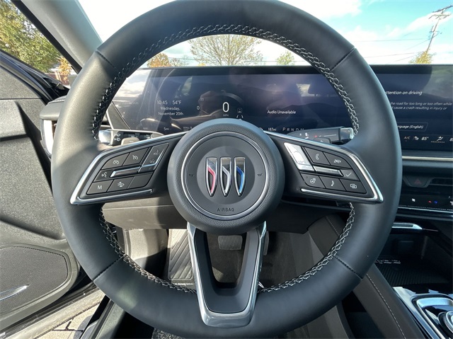 Vehicle image 27 of 47