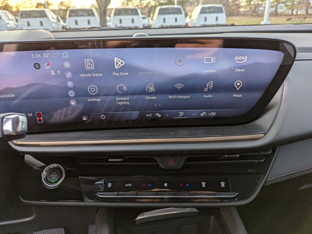 Vehicle image 15 of 16