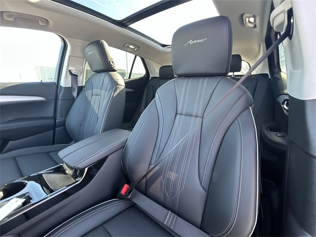 Vehicle image 36 of 47