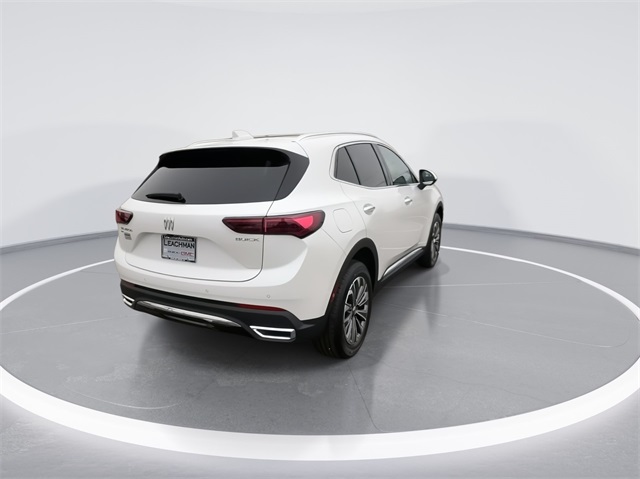 Vehicle image 17 of 47