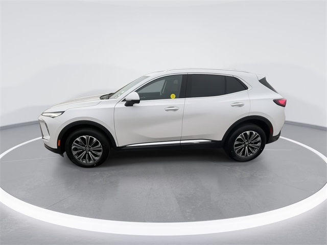Vehicle image 25 of 47