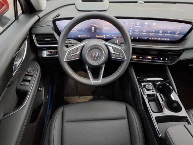 Vehicle image 11 of 24
