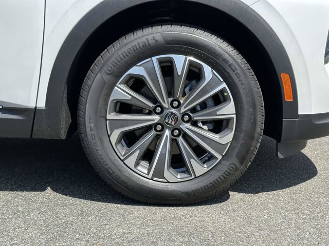 Vehicle image 24 of 31