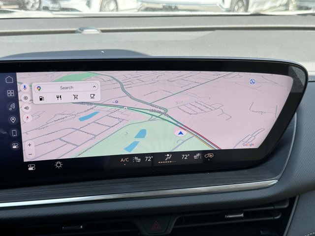 Vehicle image 8 of 31
