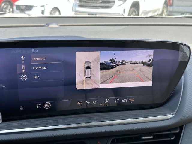 Vehicle image 9 of 31