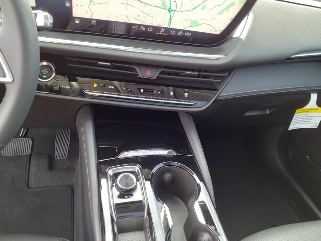 2025 Buick Envision Preferred Image 16 of 17