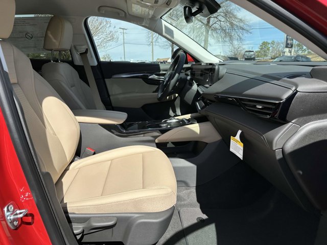 Vehicle image 16 of 25