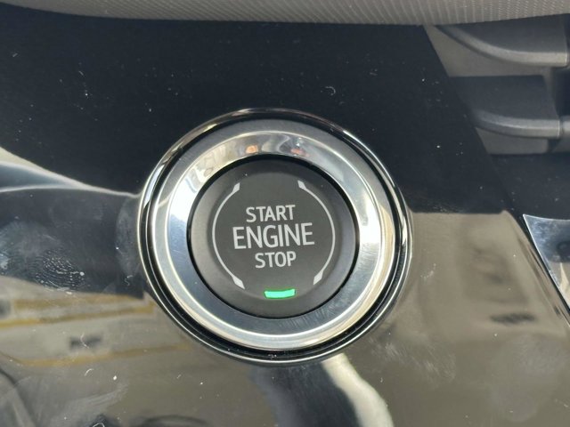 Vehicle image 12 of 25