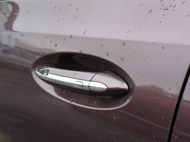 Vehicle image 26 of 63