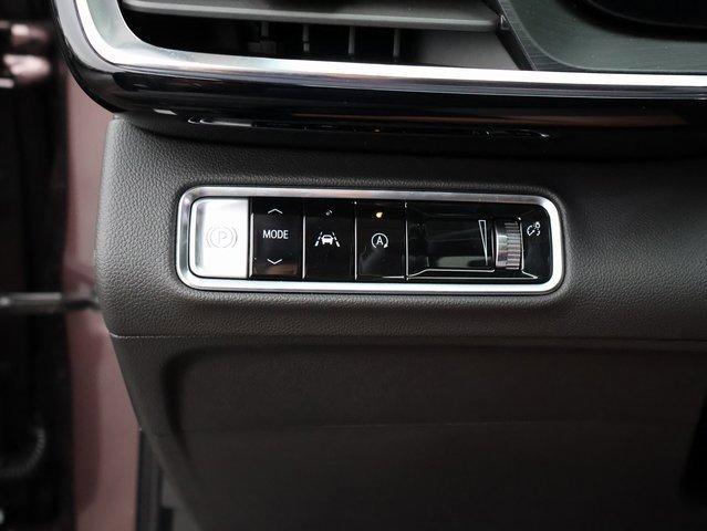 Vehicle image 41 of 63