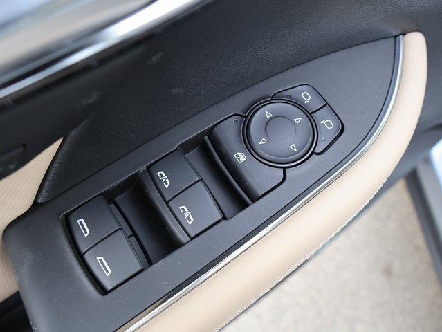 Vehicle image 35 of 69