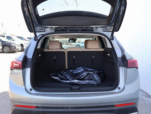 Vehicle image 19 of 69
