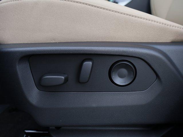 Vehicle image 39 of 69