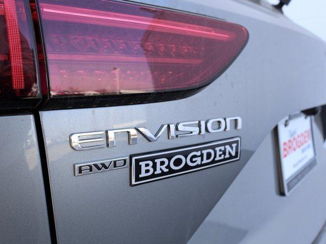 Vehicle image 18 of 69