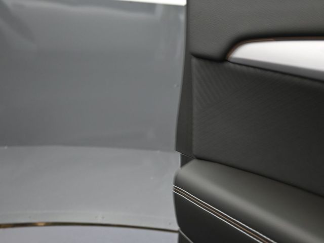 2025 Buick Envision Sport Touring Image 43 of 45