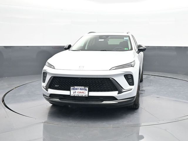 2025 Buick Envision Sport Touring Image 6 of 45